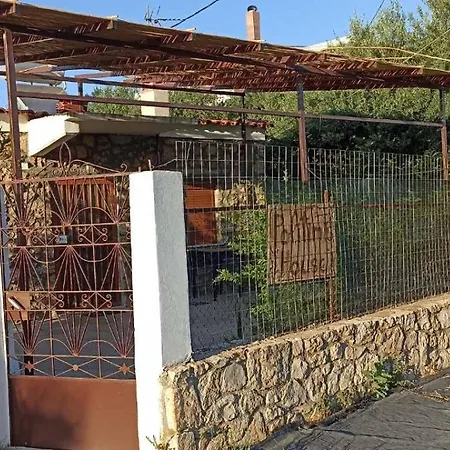 Politimis House * Makrinara