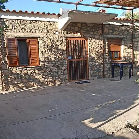 Holiday home Politimis House