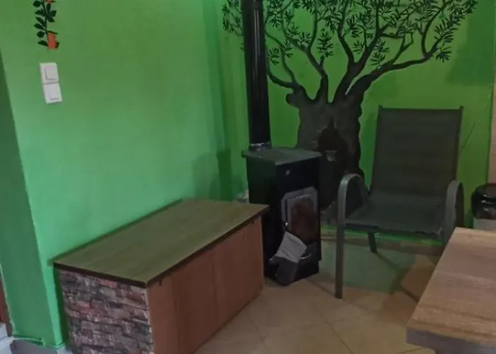 Feriehus Politimis House Makrinara