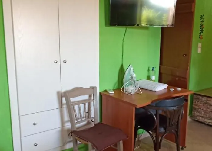 Feriehus Politimis House Makrinara